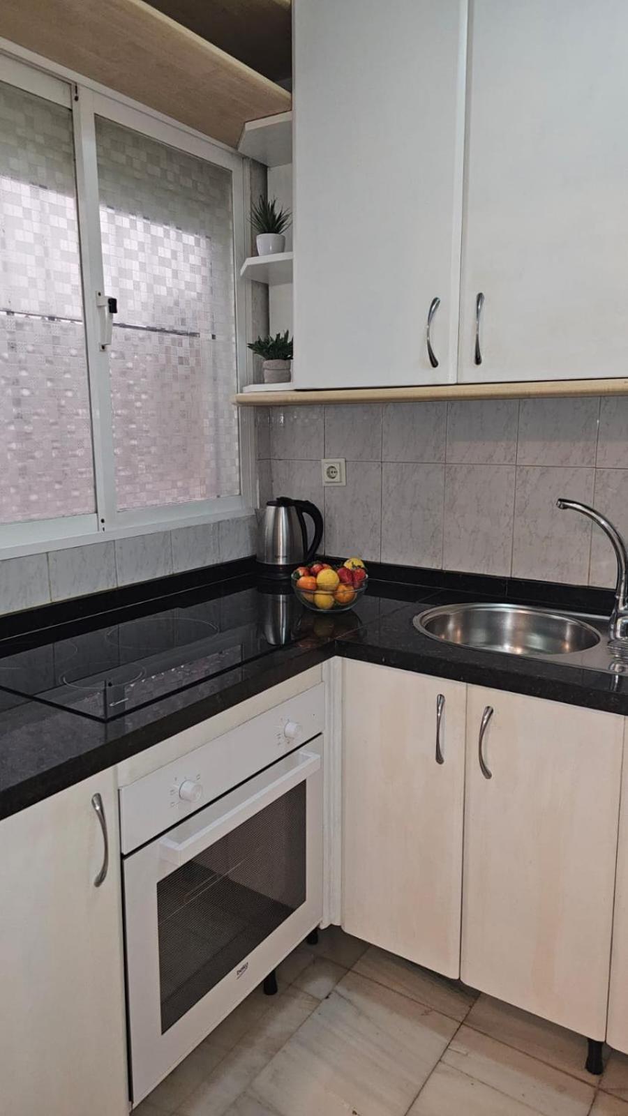 Ideal Holiday Apartment One Bedroom City Center Málaga Exterior foto